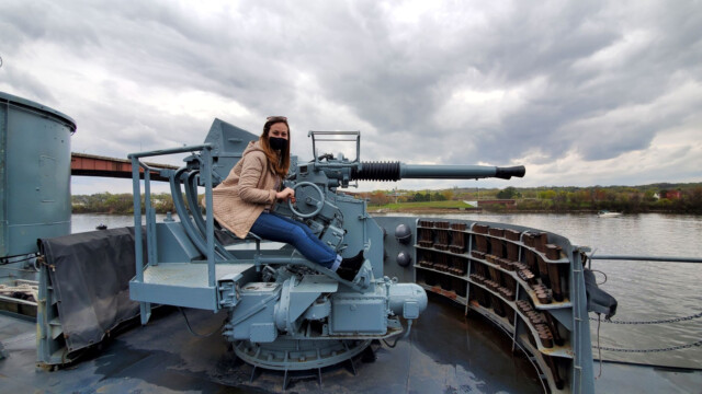 I probably need better eyes to man this thing. Gunner Melissa