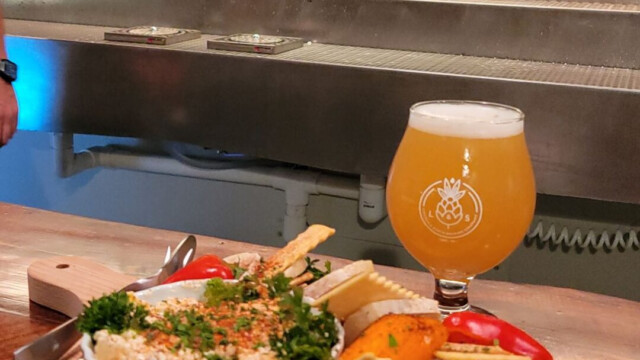 Get the dip. Lincoln & South Brewing Company